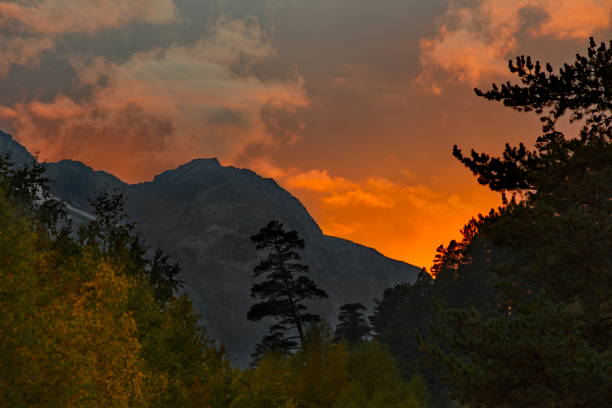 istock The crimson sky beyond the pass 1816533815