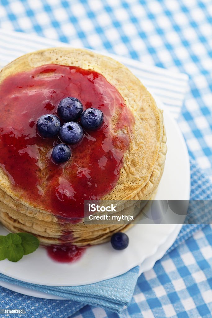 Pfannkuchen mit jam - Lizenzfrei Amerikanische Heidelbeere Stock-Foto