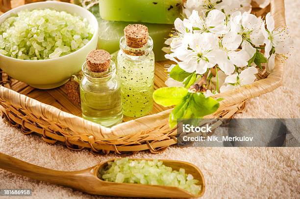 Spa - zdjęcia stockowe i więcej obrazów Aromaterapia - Aromaterapia, Bez ludzi, Beżowy