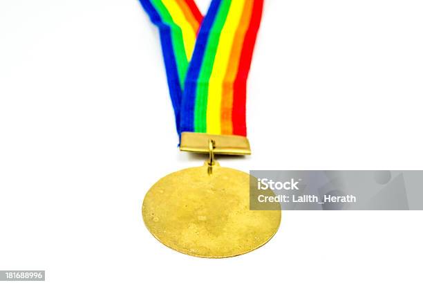 ゴールドメダルのクローズアップ - カットアウトのストックフォトや画像を多数ご用意 - カットアウト, スポーツ, バラ飾り