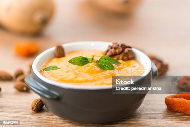 Zucca Porridge - Fotografie stock e altre immagini di Albicocca - Albicocca, Alimentazione sana, Arancione