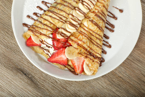 Chocolate and fruit crepe dish