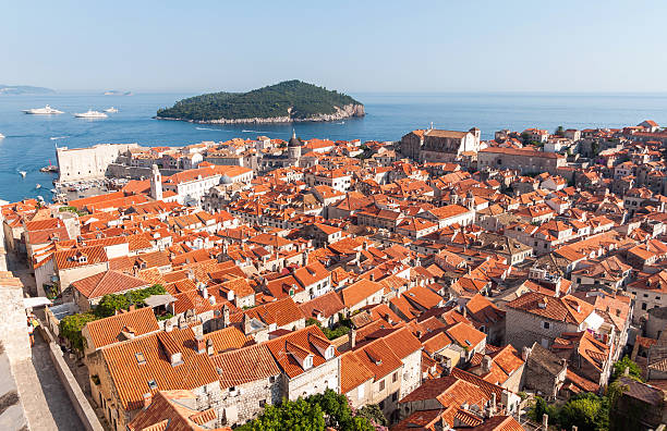 istock Red tiled rooftops in city of Dubrovnik 181697049