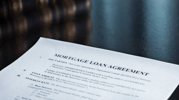 istock Mortgage Loan Agreement 1817177928