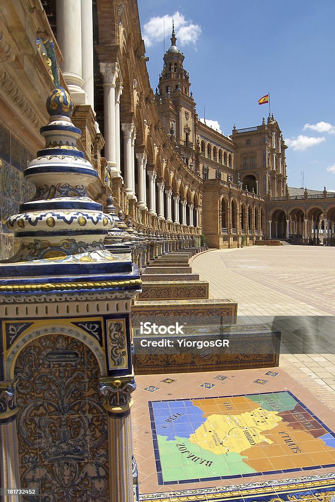 Plaza de Espana a Siviglia, Spagna - Foto stock royalty-free di Ambientazione esterna