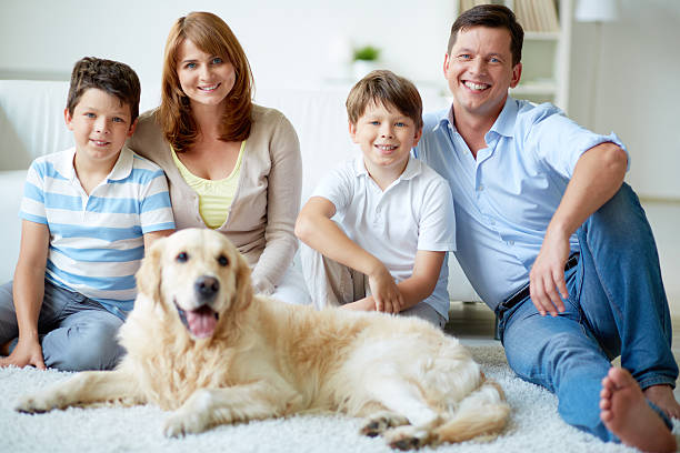 istock Family with dog 181744260