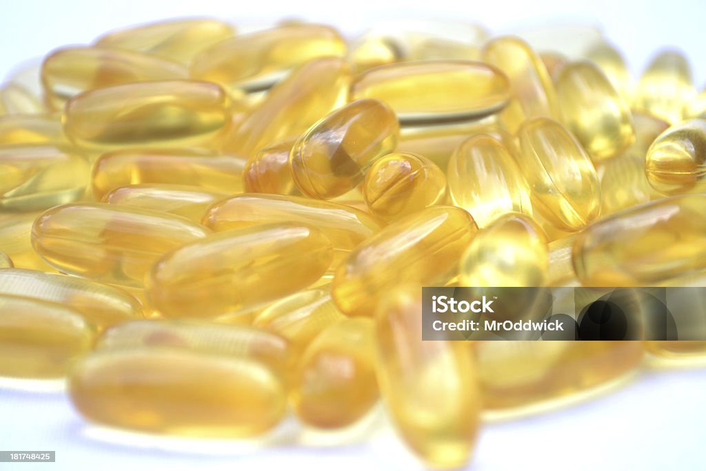 Omega 3 cápsulas - Foto de stock de Aceite de hígado de pescado libre de derechos