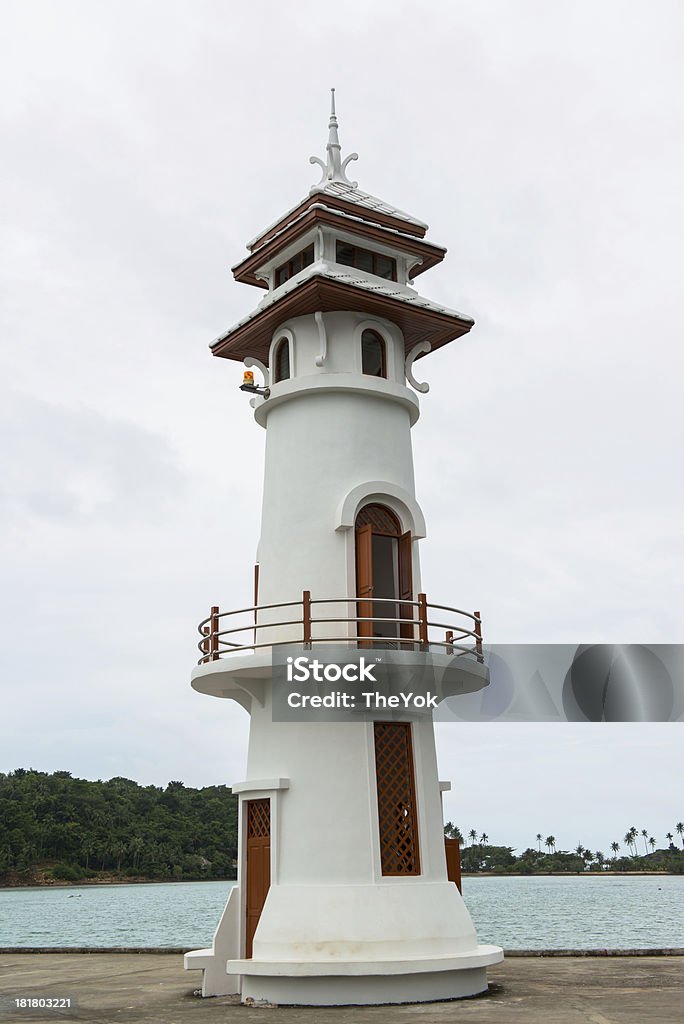 Faro en el puerto deportivo, Chang Island, Thailand - Foto de stock de Agente de seguros libre de derechos