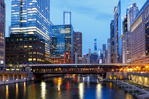 Chicago city skyline downtown skyscraper at Chicago River bridge traveling in the United States