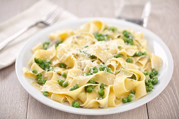 istock Tagliatelle with cream and peas 181849479