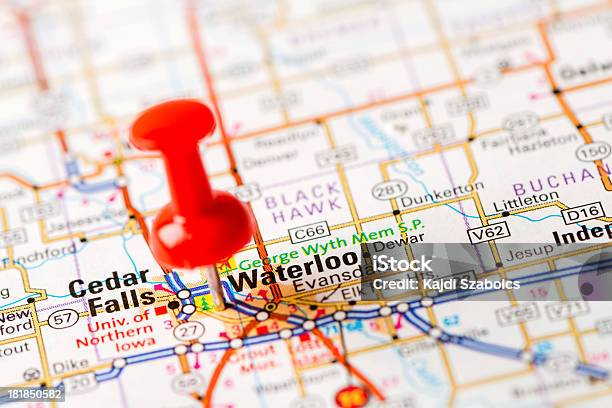 Nós Capitais Internacionais No Mapa Série Waterloo Ia - Fotografias de stock e mais imagens de Iowa