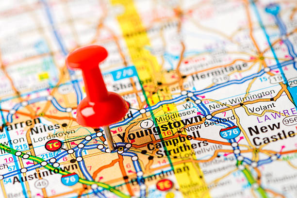 istock US capital cities on map series: Youngstown, Ohio 181851107
