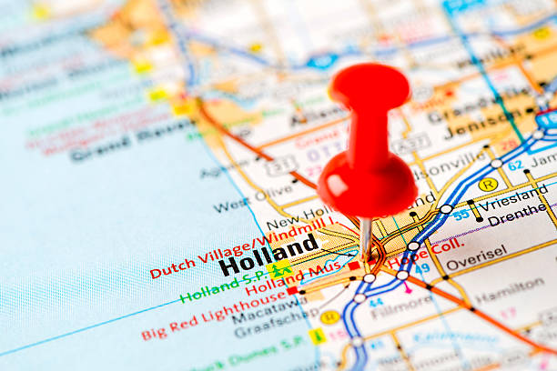 istock US capital cities on map series: Holland, MI 181851379