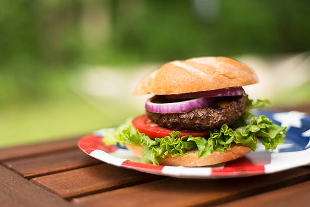 istock Fourth of July BBQ 181852618