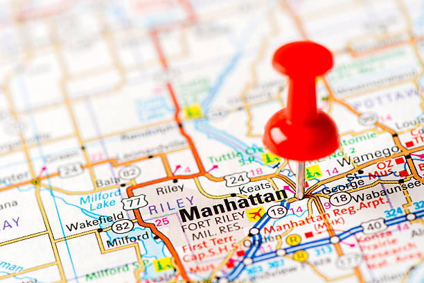istock US capital cities on map series: Manhattan, KS 181856537