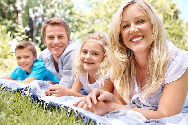 istock Out for a picnic in the sun! 181857010