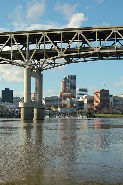 istock Marquam Bridge Over Portland, Oregon 181858518
