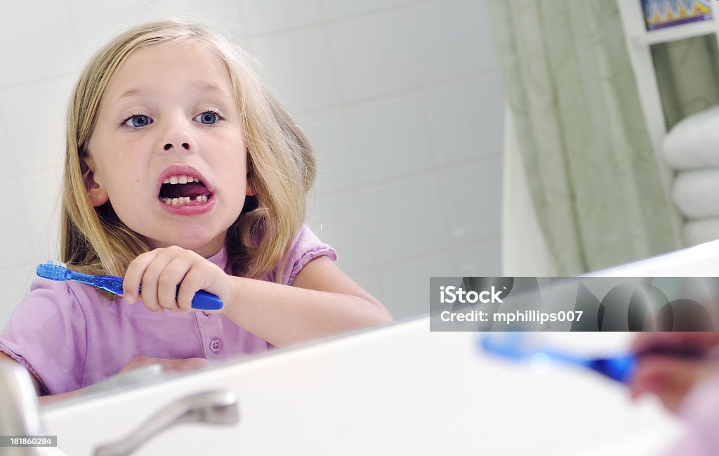 Dente em falta - Royalty-free Ausência Foto de stock