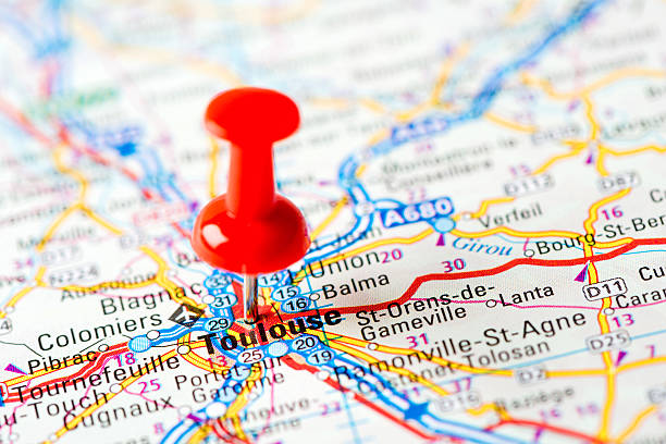 istock Europe cities on map series: Toulouse 181860608