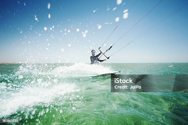 Kiteboarding - Fotografie stock e altre immagini di Kiteboarding - Kiteboarding, Saltare, Egitto