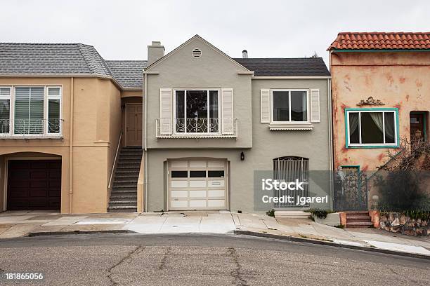 San Francisco Real Estate Stockfoto und mehr Bilder von San Francisco - San Francisco, Wohnhaus, Städtische Straße