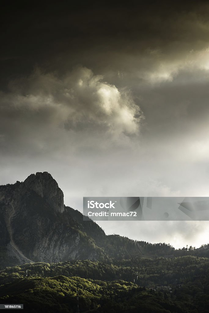 Mountain Landschaft mit dramatischen light - Lizenzfrei Abenteuer Stock-Foto