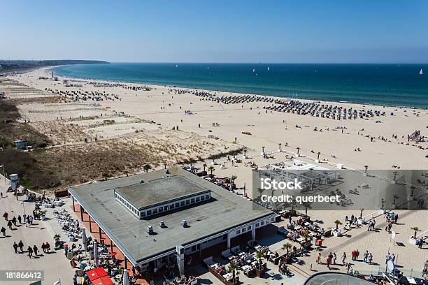 Blick Von Warnemünde Stockfoto und mehr Bilder von Aussicht genießen - Aussicht genießen, Brandung, Bucht