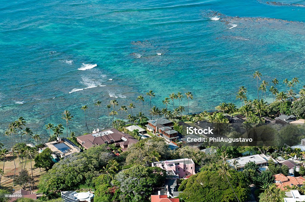 Maisons sur l'océan Pacifique à Oahu, Hawaii - Photo de Îles Hawaï libre de droits