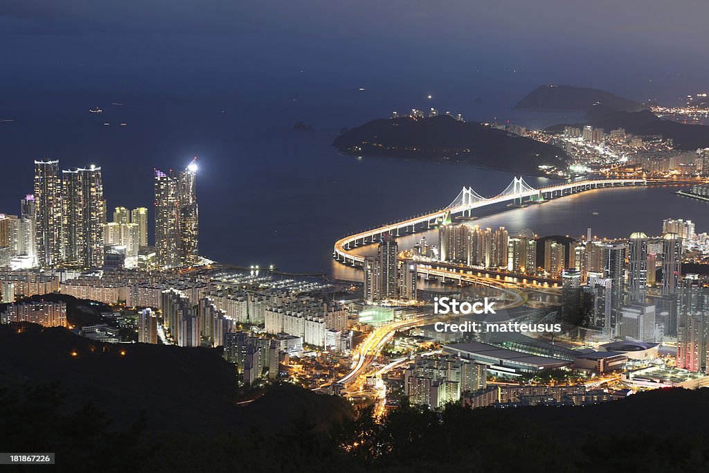 Busan Skyline der Stadt und die Gwangan-Brücke Südkorea - Lizenzfrei Alter Hafen Stock-Foto