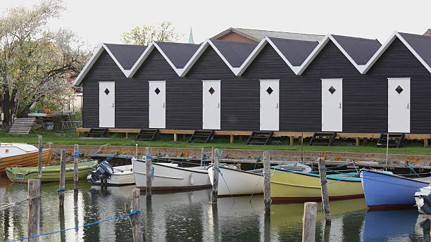 istock Fishing huts and boats 181869370
