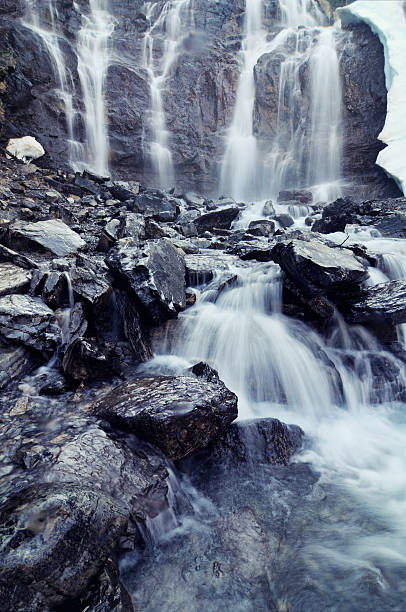 tangle falls cachoeira na floresta - tangle falls - fotografias e filmes do acervo