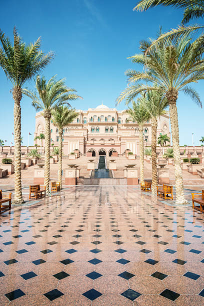 abu dhabi emirates palace - emirates palace hotel foto e immagini stock