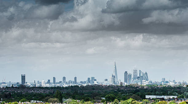 istock Panoramic of London 181870554