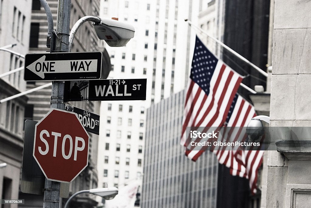 Wall Street, Nova York - Foto de stock de Banco - Edifício financeiro royalty-free