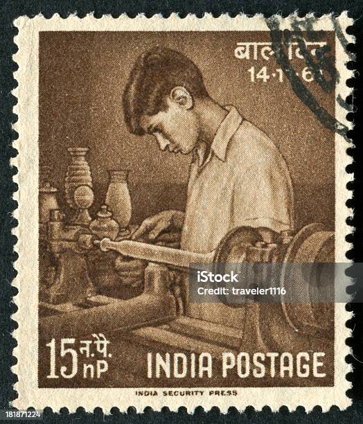 Photo libre de droit de Indien Timbre De La Journée Des Enfants banque d'images et plus d'images libres de droit de Cachet de la poste - Cachet de la poste, Enfant, Fond noir