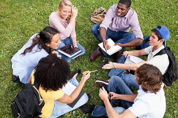 Learning Firends 67,100+ Learning Loop Stock Photos, Pictures & Royalty-Free Images - iStock