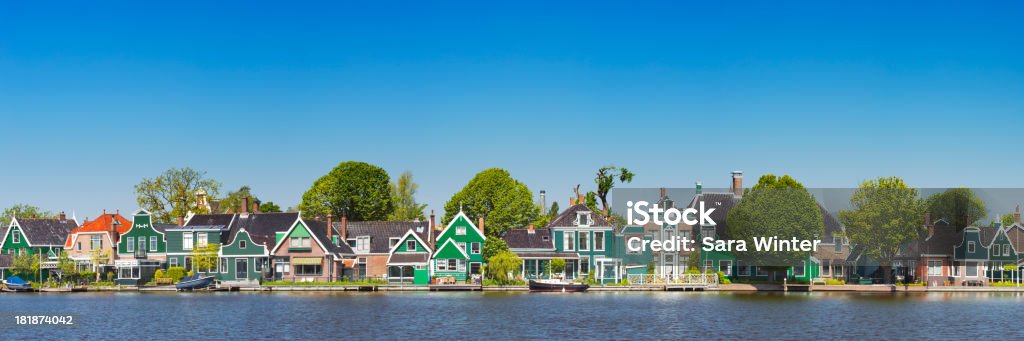 Holandeses tradicionais casas em Zaanse Schans, Holanda - Foto de stock de Arquitetura royalty-free