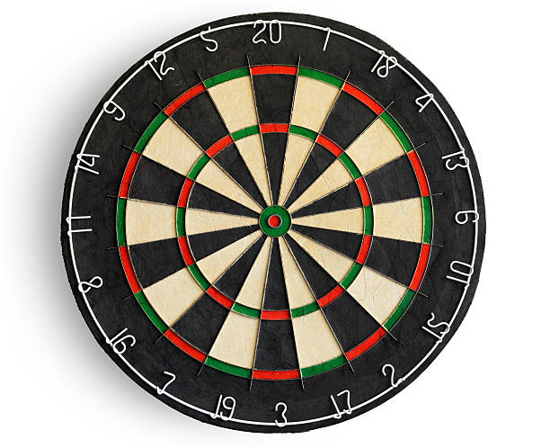 dartscheibe - target dartboard bulls eye dart stock-fotos und bilder