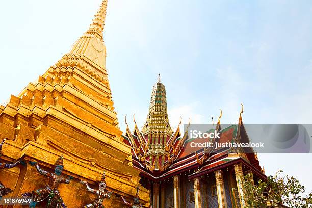 Pagoda E Dal Pantheon - Fotografie stock e altre immagini di Architettura - Architettura, Bangkok, Capitali internazionali