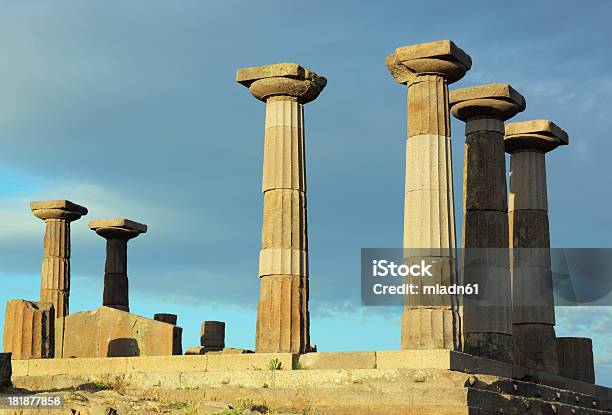 Templo De Atenea Foto de stock y más banco de imágenes de Antigüedades - Antigüedades, Asia, Assos - Turkey