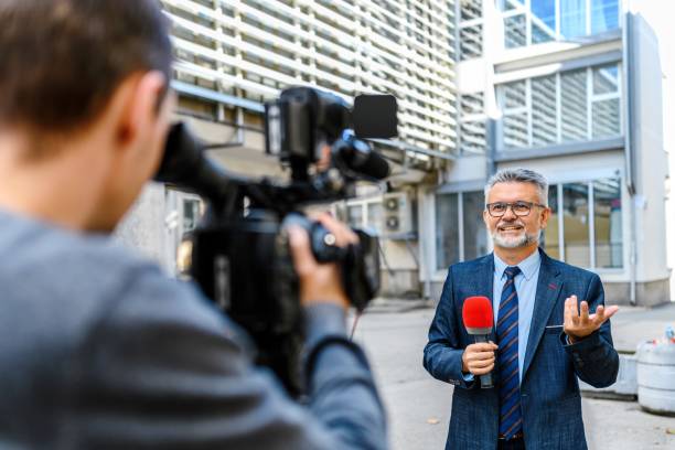 istock Male TV reporter 1818790341