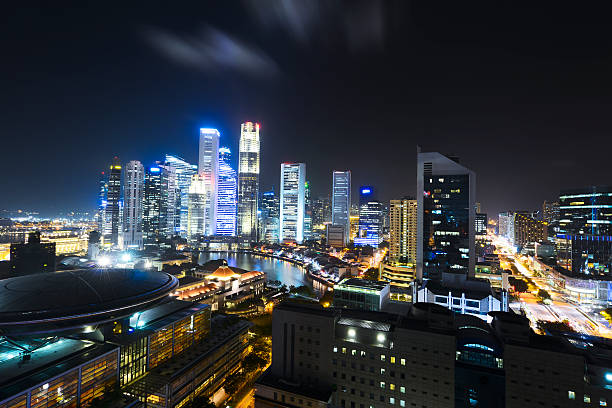 istock night scene of singapore 181879400