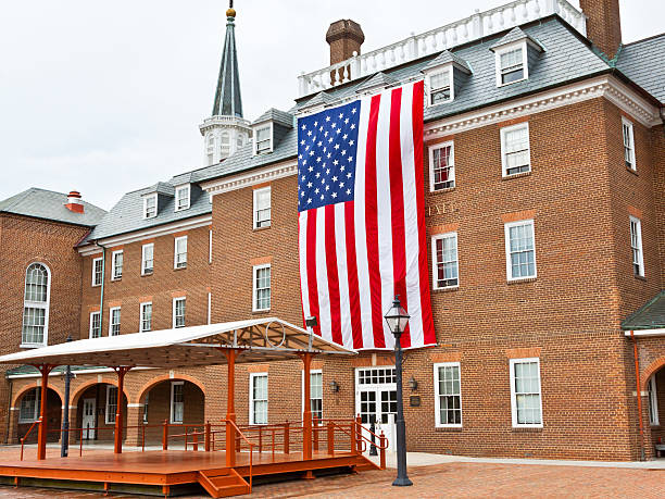 istock Alexandria City Hall, Virginia. 181883155