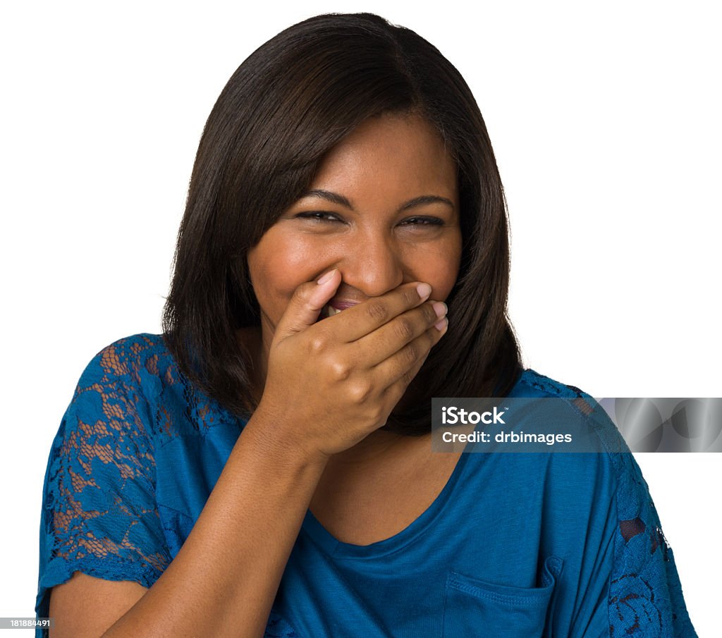 Rire jeune femme devant la bouche - Photo de 20-24 ans libre de droits