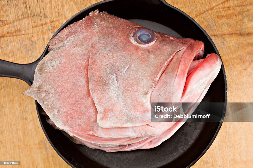 Ryby gotowania głowy - Zbiór zdjęć royalty-free (Brudny)