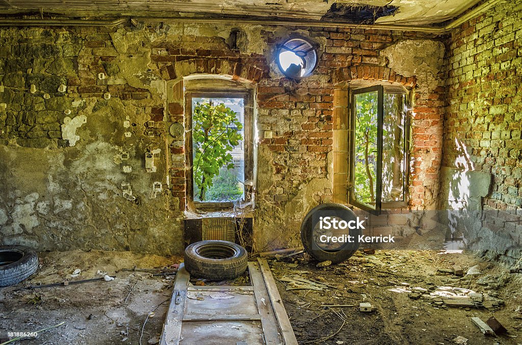 Foto de una antigua fábrica - Foto de stock de Fábrica libre de derechos