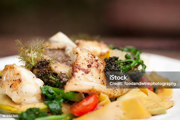 Frutti Di Mare Pasta - Fotografie stock e altre immagini di Alimentazione sana - Alimentazione sana, Branzino, Broccolo