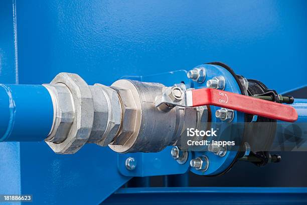 Hydraulicdetail Stockfoto und mehr Bilder von Ausrüstung und Geräte - Ausrüstung und Geräte, Auto, Blau