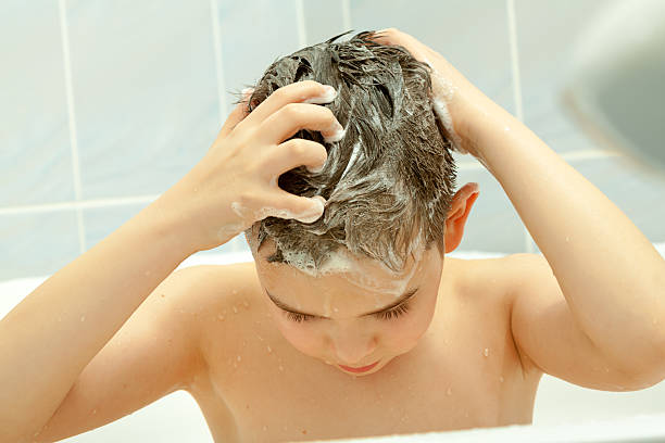 istock Children in bathtube 181887972