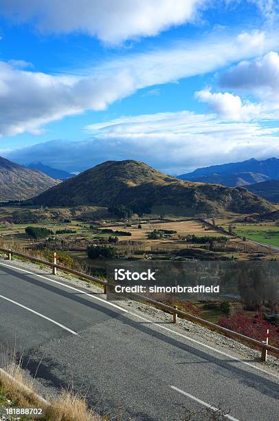 New Zealand Landschaft Stockfoto und mehr Bilder von Ansicht aus erhöhter Perspektive - Ansicht aus erhöhter Perspektive, Baum, Berg